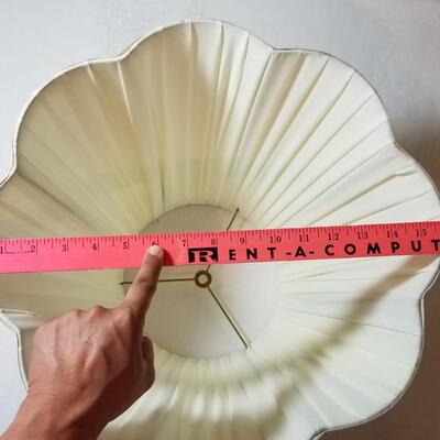 Lot 86: Lamp Shades (2)