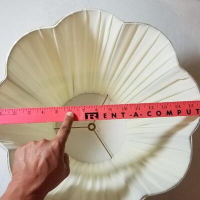 Lot 86: Lamp Shades (2)