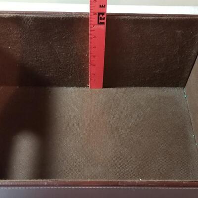 Lot 89: Storage Box