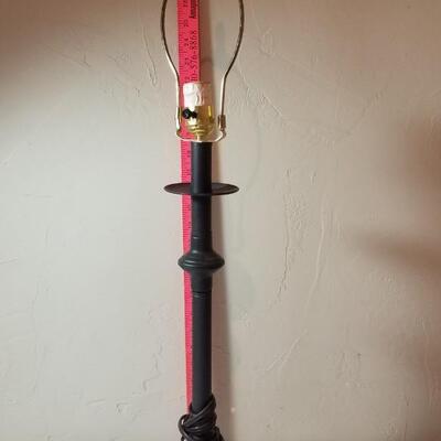 Lot 93: Metal Lamp