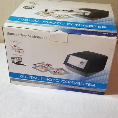 Lot 97: Digital Photo Converter