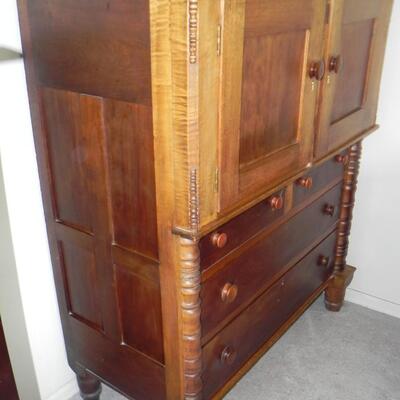 LOT 27 WOODEN ARMOIR/DRESSER