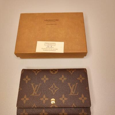 43a - Louis Vuitton Wallet #1
