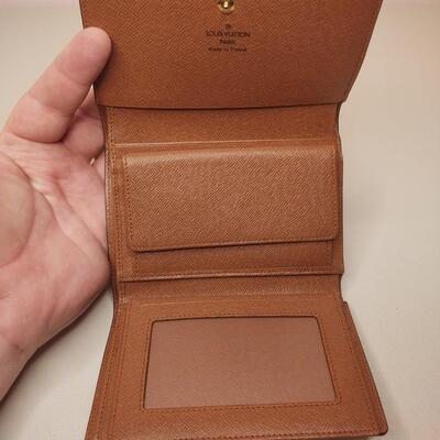 43a - Louis Vuitton Wallet #1