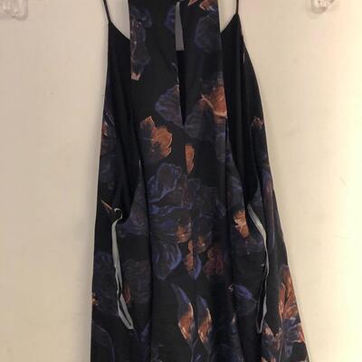 Everly dress size large