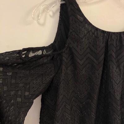 Do + Be cut sleeve romper size small
