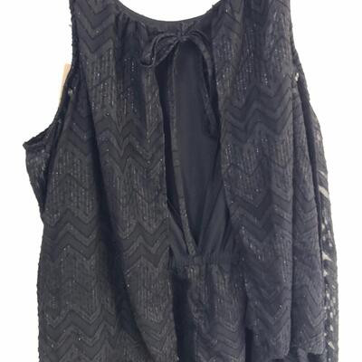 Do + Be cut sleeve romper size small