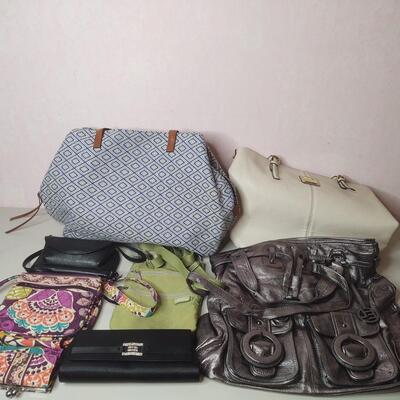 47b - Variety of Handbags