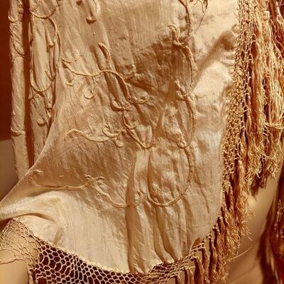 Antique Edwardian 1920 silk and Embroidered Cape Shawl w/Fringes & Tassels