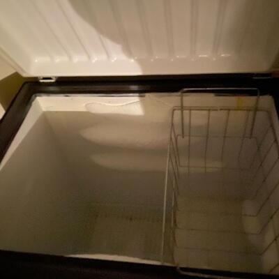 Temp Master small working garage chest freezer