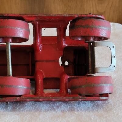 Lot 106: Antique International Diesel Cast Iron Trac Tractor with Nickel Plated Driver