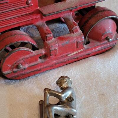 Lot 106: Antique International Diesel Cast Iron Trac Tractor with Nickel Plated Driver