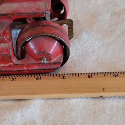 Lot 106: Antique International Diesel Cast Iron Trac Tractor with Nickel Plated Driver