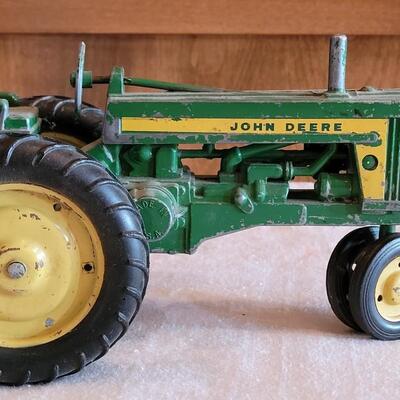 Lot 107: Vintage John Deer Cast Iron Tractor