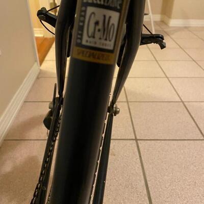 Hard Rock Specialized 21-Speed Menâ€™s Bicycle