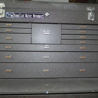 LOT 22  KENNEDY TOOL CHEST 