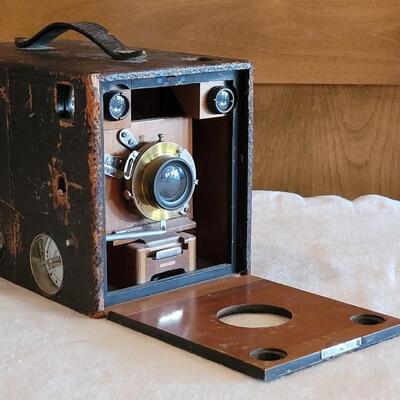 Lot 113:  Eastman Kodak No.4 Bulls Eye Special 4x5 Camera Bausch Lomb Rapid Rectilinear