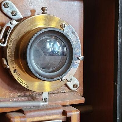 Lot 113:  Eastman Kodak No.4 Bulls Eye Special 4x5 Camera Bausch Lomb Rapid Rectilinear