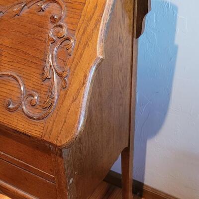 Lot 116: Antique Secretary 