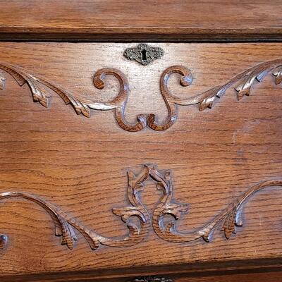 Lot 116: Antique Secretary 