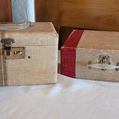Lot 125: (2) Vintage Small Train Cases