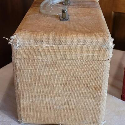 Lot 125: (2) Vintage Small Train Cases