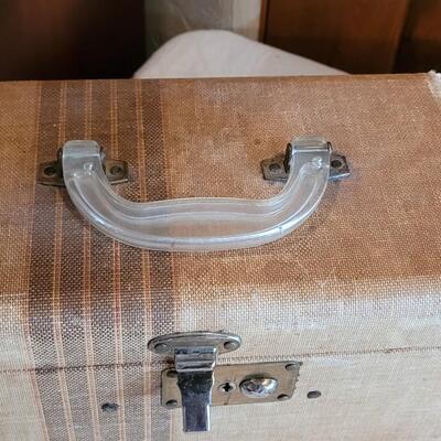 Lot 125: (2) Vintage Small Train Cases
