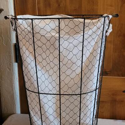 Lot 126: Chicken Wire Laundry Basket #2