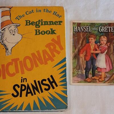 Lot 127: 1939 Hansel & Gretel and Dr. Seuss Spanish Dictionary 