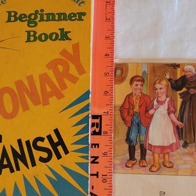 Lot 127: 1939 Hansel & Gretel and Dr. Seuss Spanish Dictionary 