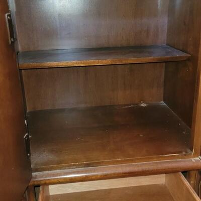 Lot 135: Stanley Furniture Marble Top Side Table #1