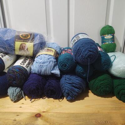 100 - Skeins of Yarn