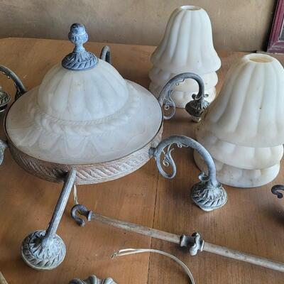 Lot 143: Vintage Hanging 6-Bulb Lighting Fixture 