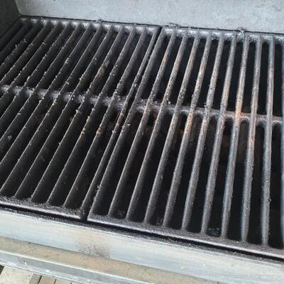 Lot 145: WEBER LP Propane Gas Grill