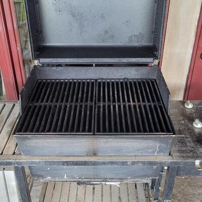 Lot 145: WEBER LP Propane Gas Grill