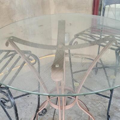 Lot 146: Outdoor Metal Chairs w/ Table 