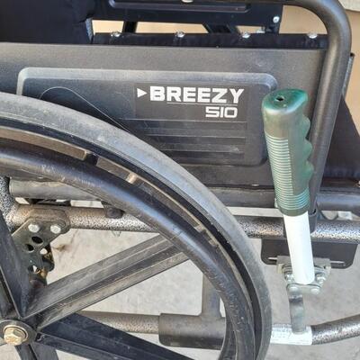 Lot 152: Breez 510 Wheelchair