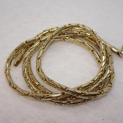 Gold Tone Rope Necklace 
