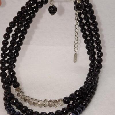 Triplicate Gray Beaded Necklace 