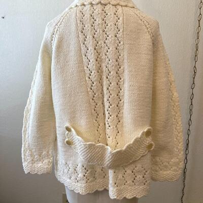 LOT 148  VINTAGE HAND KNIT CARDIGAN SWEATER