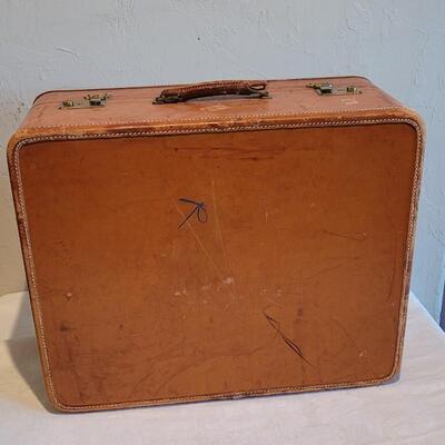 Lot 160: Vintage Brown Leather Suitcase Monogrammed E.S.