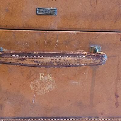 Lot 160: Vintage Brown Leather Suitcase Monogrammed E.S.