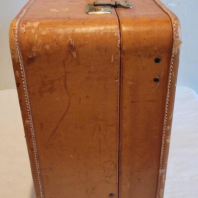 Lot 160: Vintage Brown Leather Suitcase Monogrammed E.S.