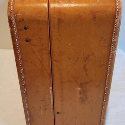 Lot 160: Vintage Brown Leather Suitcase Monogrammed E.S.
