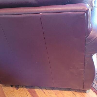 Lot 167: La-z-Boy Leather Chair & Ottoman 