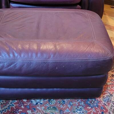 Lot 167: La-z-Boy Leather Chair & Ottoman 