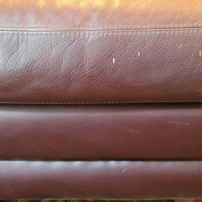 Lot 167: La-z-Boy Leather Chair & Ottoman 
