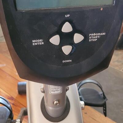 Lot 173: HealthRider N25 Recumbent Stationary Bike