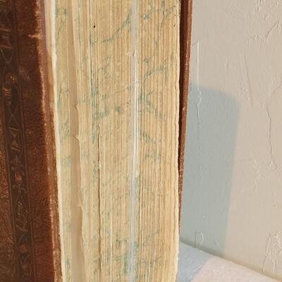 Lot 180: 1925 Library of Health Book