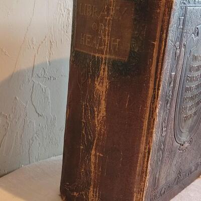 Lot 180: 1925 Library of Health Book